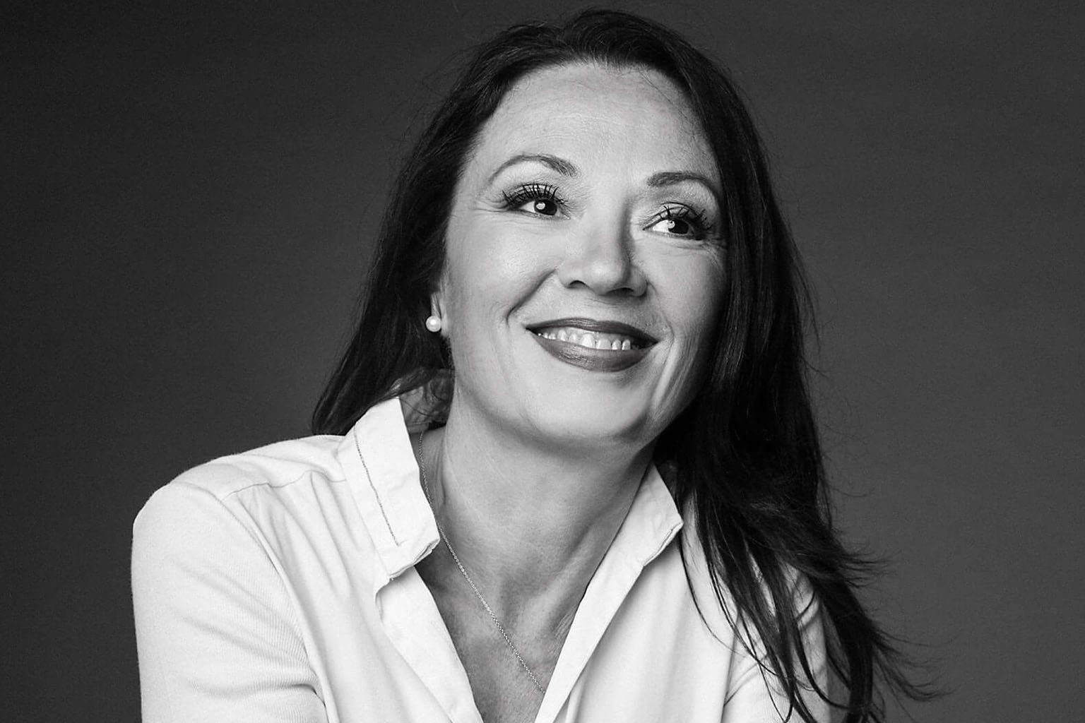 PARFUMEUR_Karine Dubreuil_2column_module_1536x1024.jpg